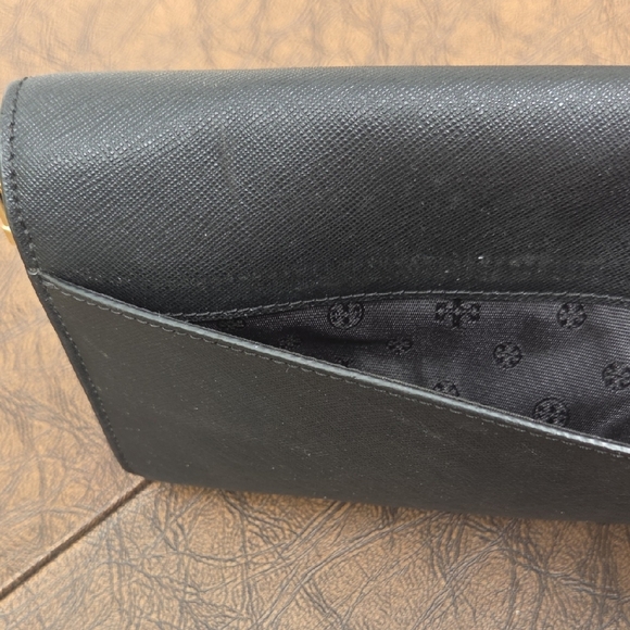 Tory Burch Black and Gold Crossbody Bag with Chain Details Card Slots!!! Chic. - Picture 13 of 14
